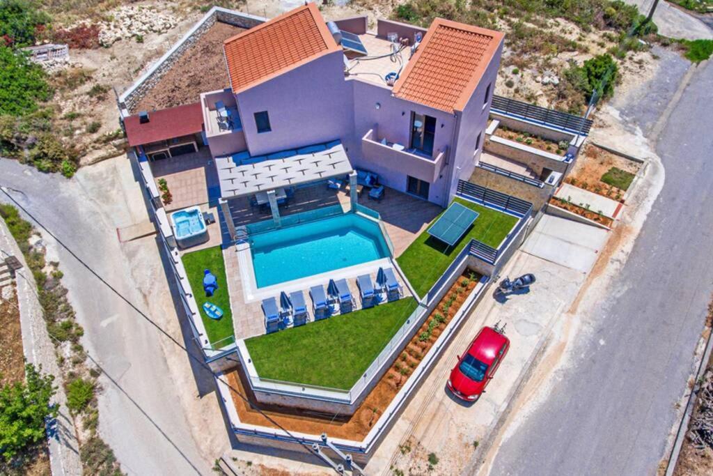 Villa Anthi, A Modern Villa With Salted Water Pool,Hot Tub & Bbq! Rethymno  Exterior photo